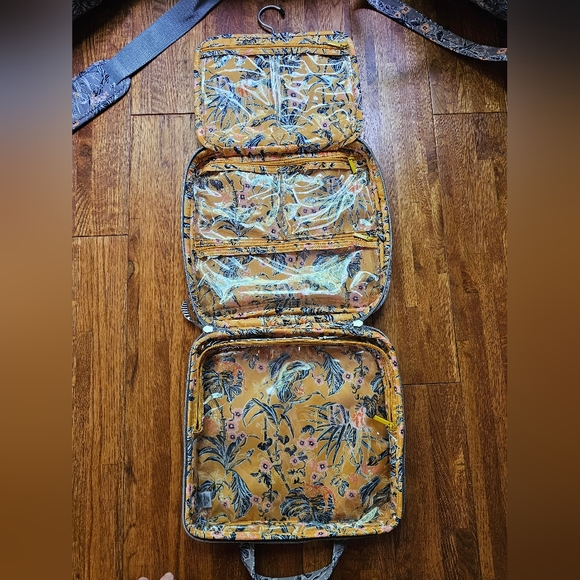 Vera Bradley 4 PIECE SET Rain Forest Toile Travel Bag - Picture 12 of 16